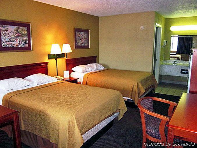 Hotel 6-memphis, Tn - Graceland 2*
